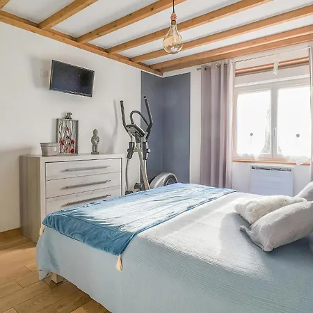 Superb With Jacuzzi *