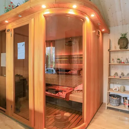 Superb With Jacuzzi * Eringhem