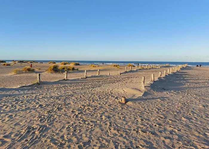 Hébergement de vacances Superb With Jacuzzi *