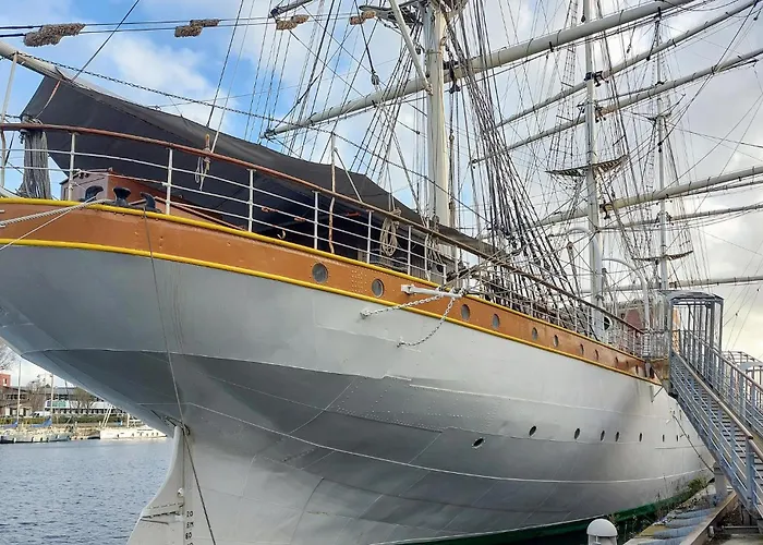 Superb With Jacuzzi Hébergement de vacances *